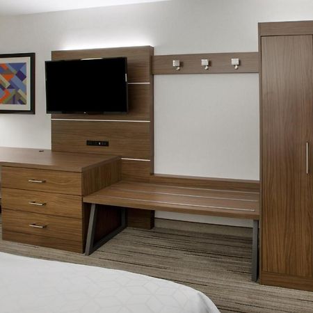 Holiday Inn Express & Suites - Milan - Sandusky Area By Ihg Extérieur photo