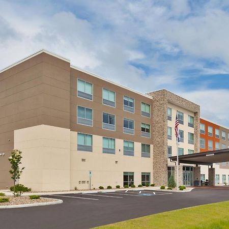 Holiday Inn Express & Suites - Milan - Sandusky Area By Ihg Extérieur photo
