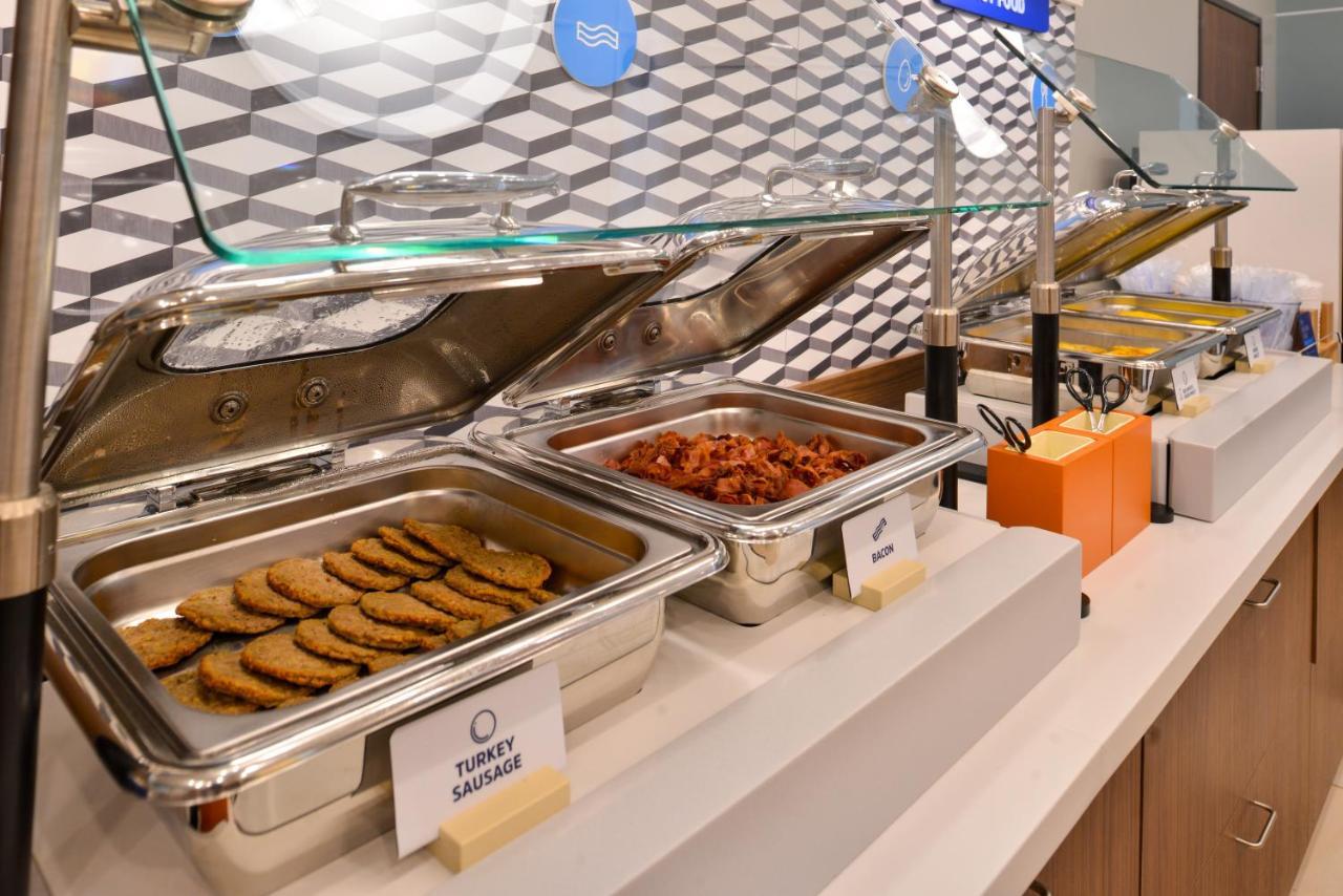 Holiday Inn Express & Suites - Milan - Sandusky Area By Ihg Extérieur photo