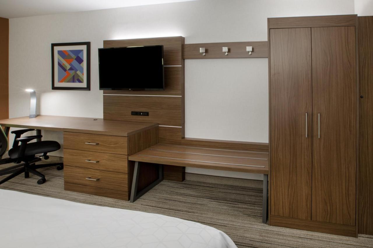 Holiday Inn Express & Suites - Milan - Sandusky Area By Ihg Extérieur photo